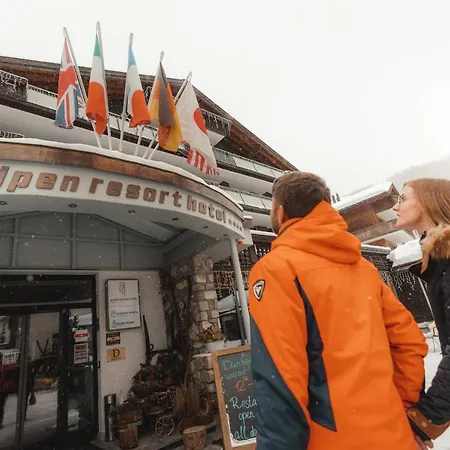 מלון Budget At Alpen Resort, & Dining