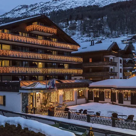 מלון Budget At Alpen Resort, & Dining 3*