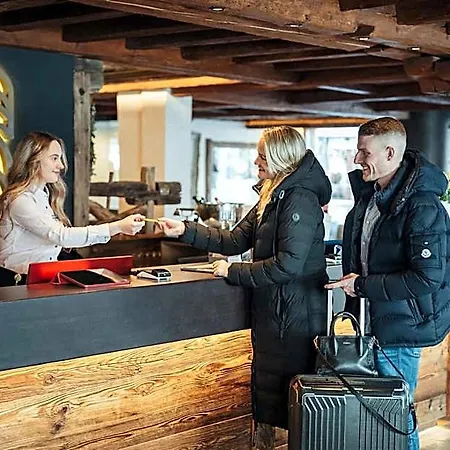 Budget At Alpen Resort, & Dining