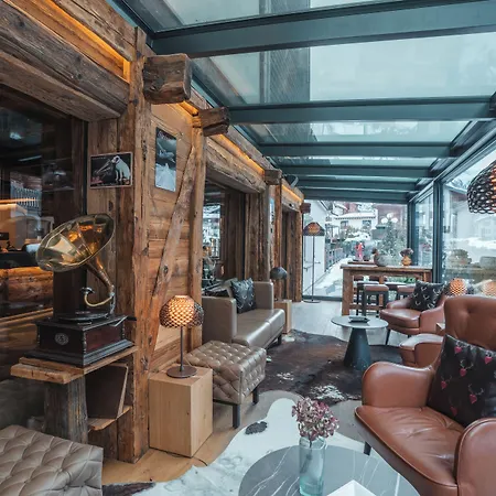 Budget At Alpen Resort, & Dining מלון 3*