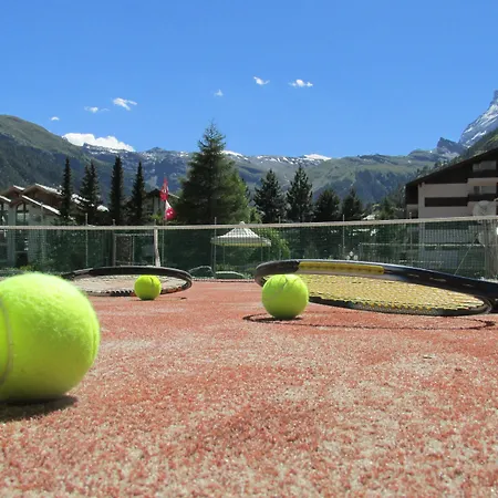 Budget At Alpen Resort, & Dining מלון 3*
