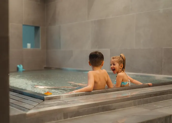 ホテル バジェット ルームス 3*