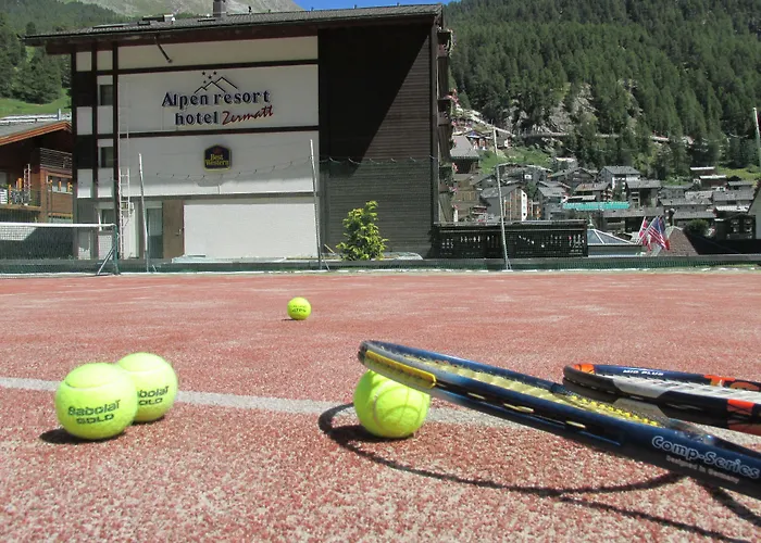 バジェット ルームス ホテル 3*