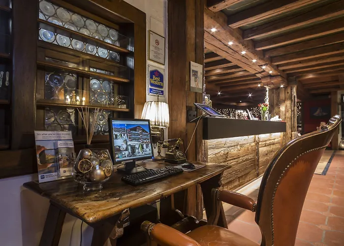 ホテル バジェット ルームス 3*